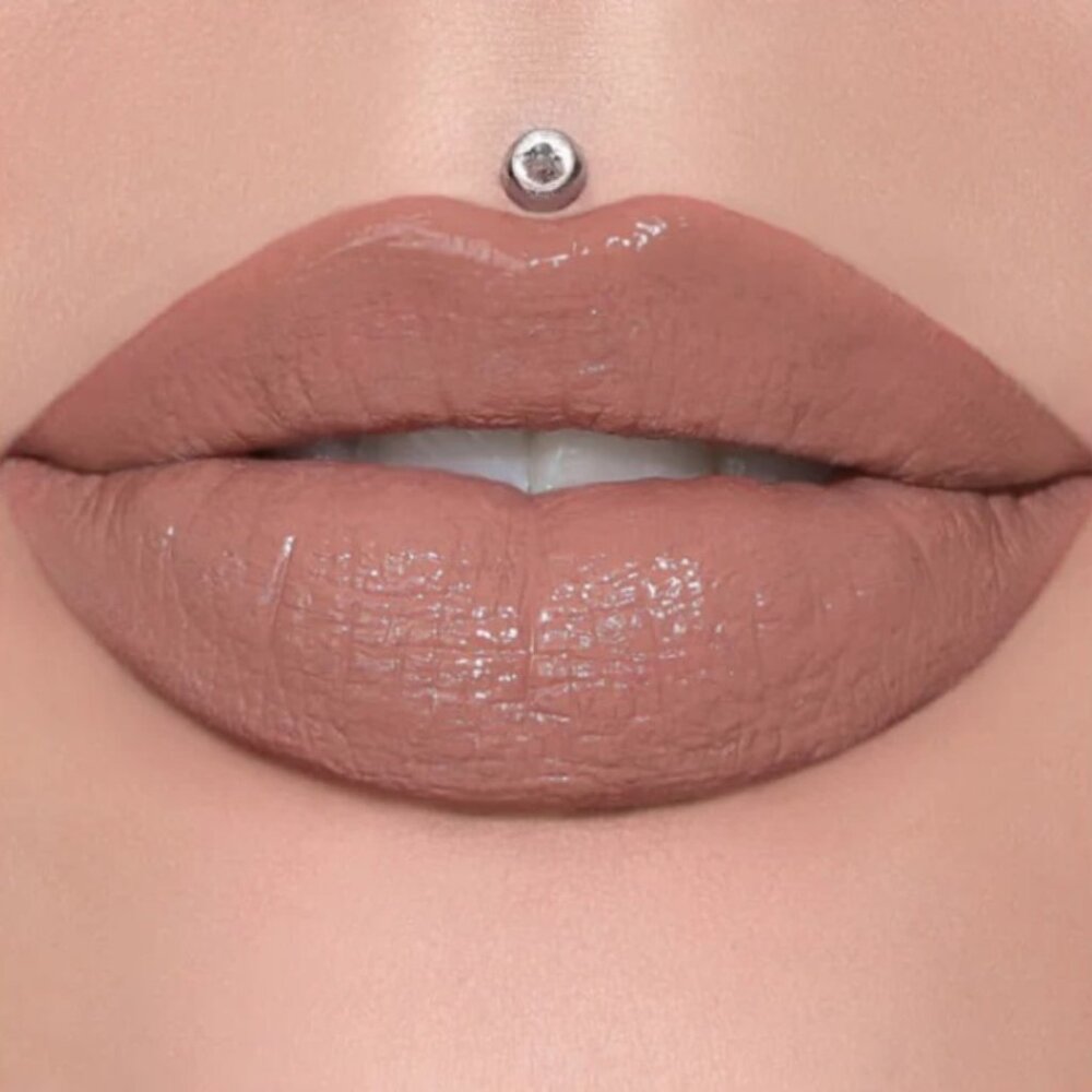 Jeffree Star SUPREME GLOSS - House Tour
